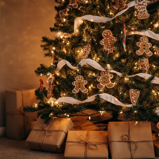 Gingerbread Ornament Tree