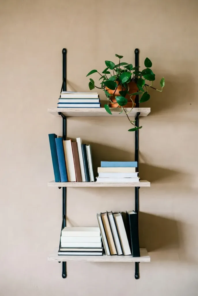 Minimal Shelf Trio Design